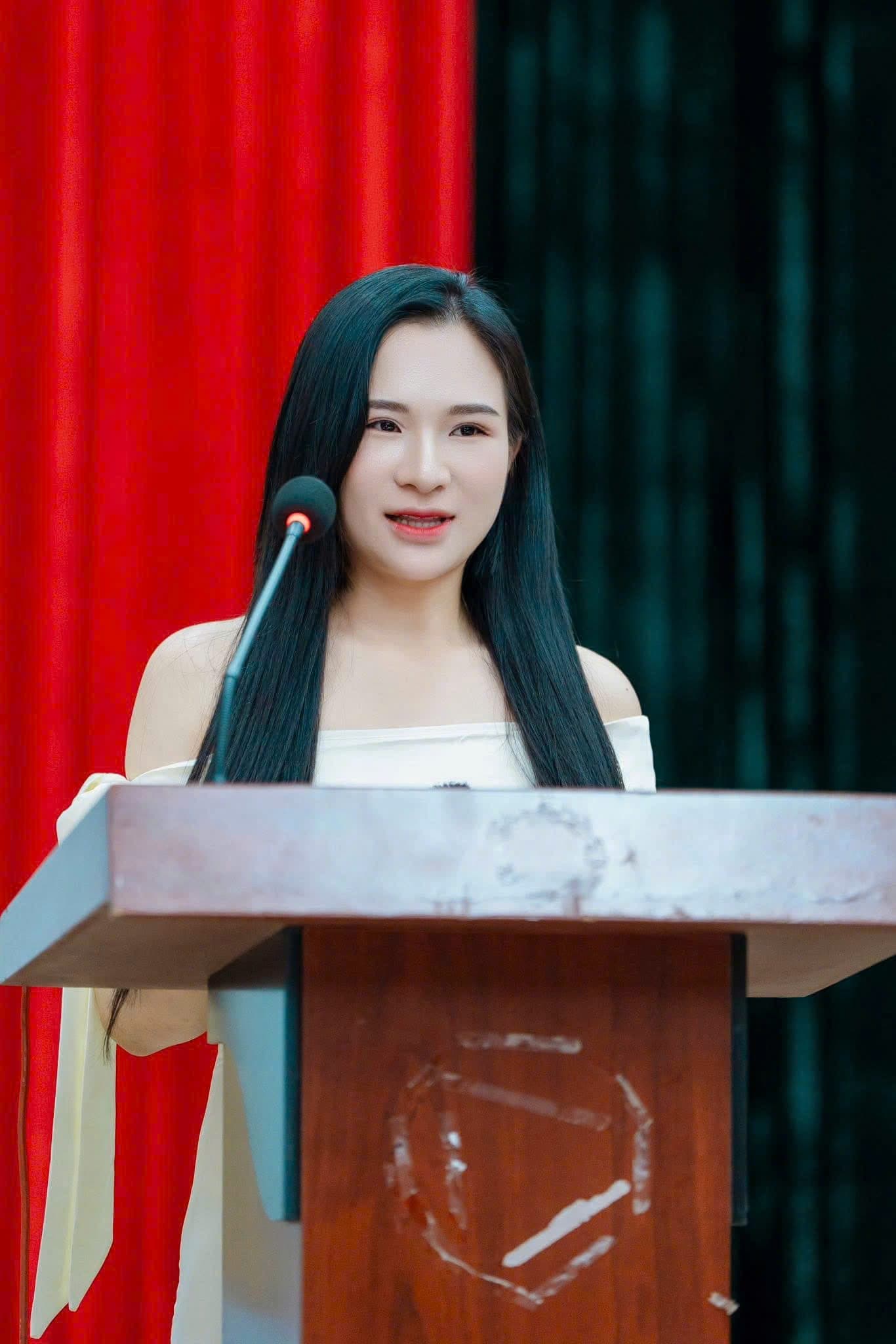 Vy Ngọc Hà 6